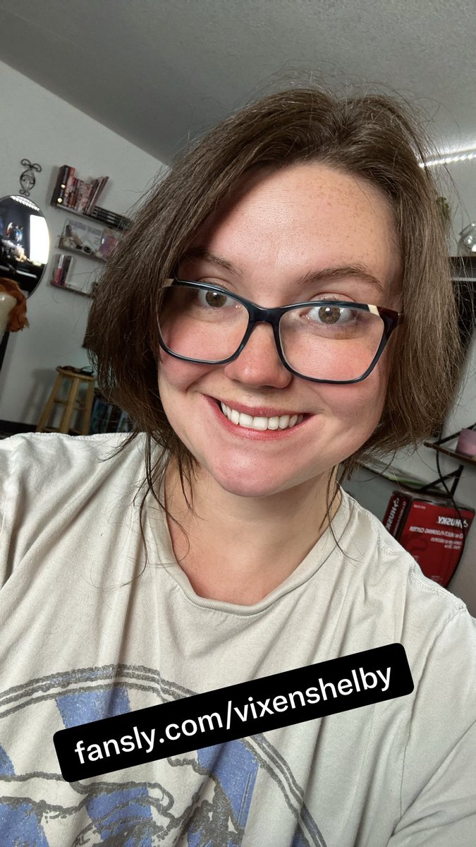 vixenshelby's tweet photo. Live now! Gonna talk about my Amber plans~ https://t.co/aCiHLfJSql