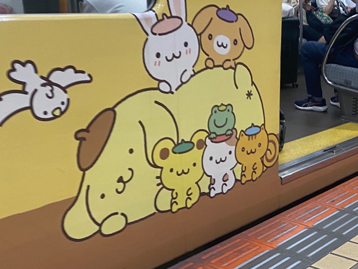 mitki0131's tweet photo. ぷりんさん電車出会えた！！！！ https://t.co/PKIbyOQbYL