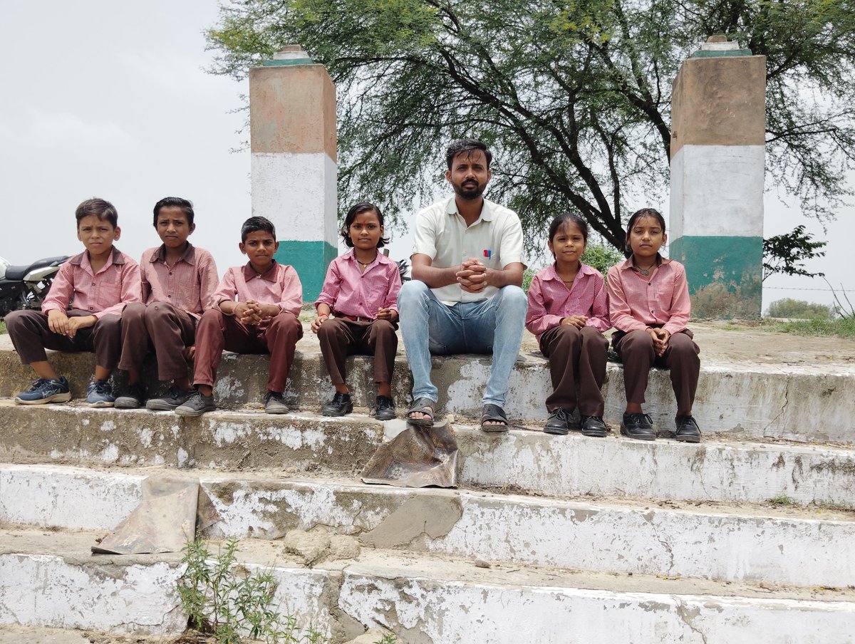 pskeshoray's tweet photo. प्राकृतिक स्थल भ्रमण @basicshiksha_up
@shikshansamvad #Eco_club https://t.co/EZOOEVETcB