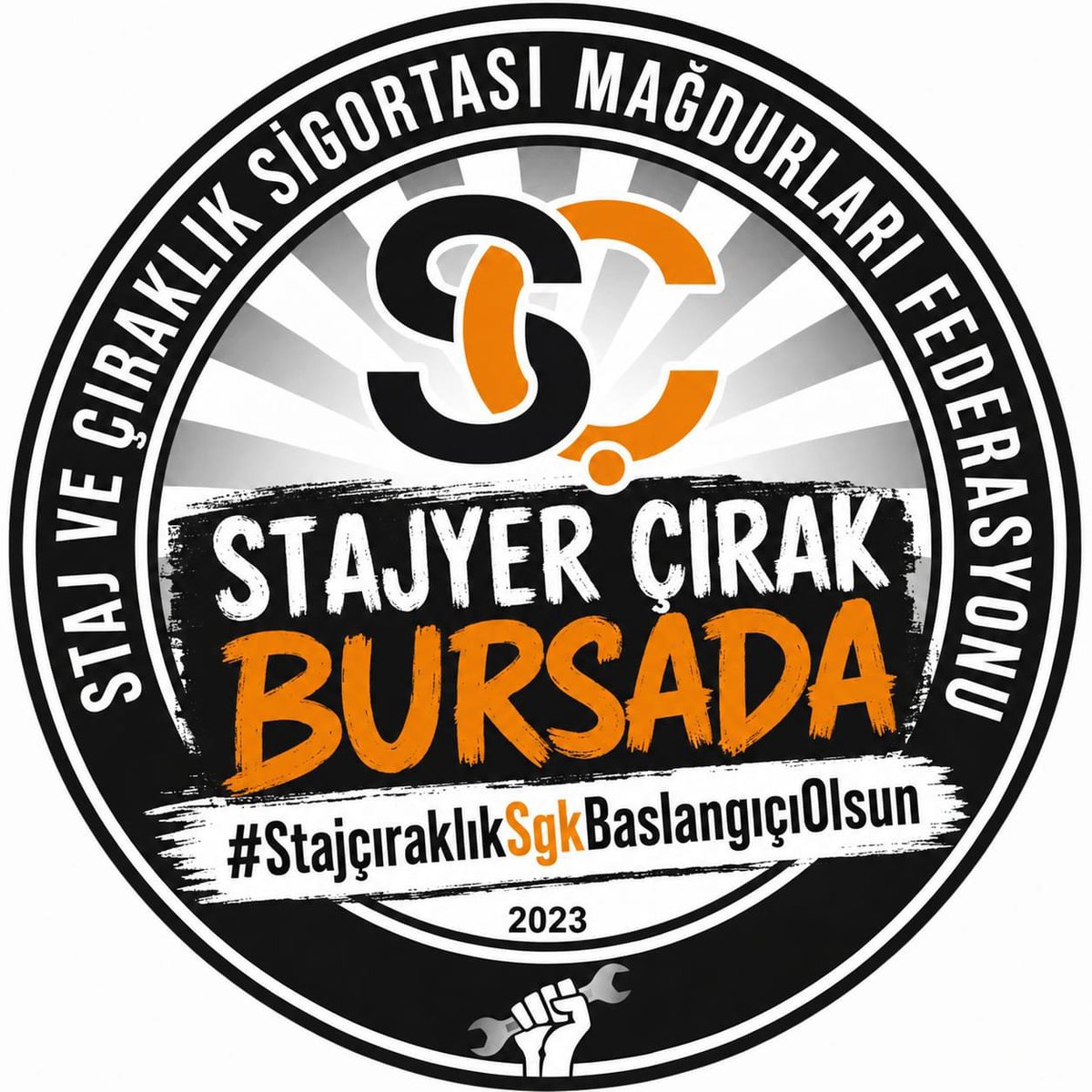 NironSebiha's tweet photo. Ülke sanayisinin kalkınmasında en büyük pay sahibi olan çırak ve stajyerlerin ahı yerde kalmamalı. Yetkilileri göreve ve adaleti sağlamaya davet ediyoruz. @BTP_Parti 
@ATOkurumsal

W
Stajyer çırak Bursada
#StajçıraklıkSgkBaslangıçıOlsun https://t.co/jJ8AauIShB