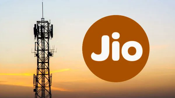 JournalistGR's tweet photo. Dear @JioCare सरायकेला जिला अंतर्गत कुकडू प्रखंड के तिरुलडीह क्षेत्र में बिजली कटते ही Jio का नेटवर्क पूरी तरह बंद हो जाता है।
क्या यहां टावर पर जनरेटर/बैकअप की सुविधा नहीं है, या डीजल उपलब्ध नहीं कराया जा रहा है?
कृपया तत्काल जांच कर समस्या का समाधान करें।
@reliancejio https://t.co/PEvSJHyUPe