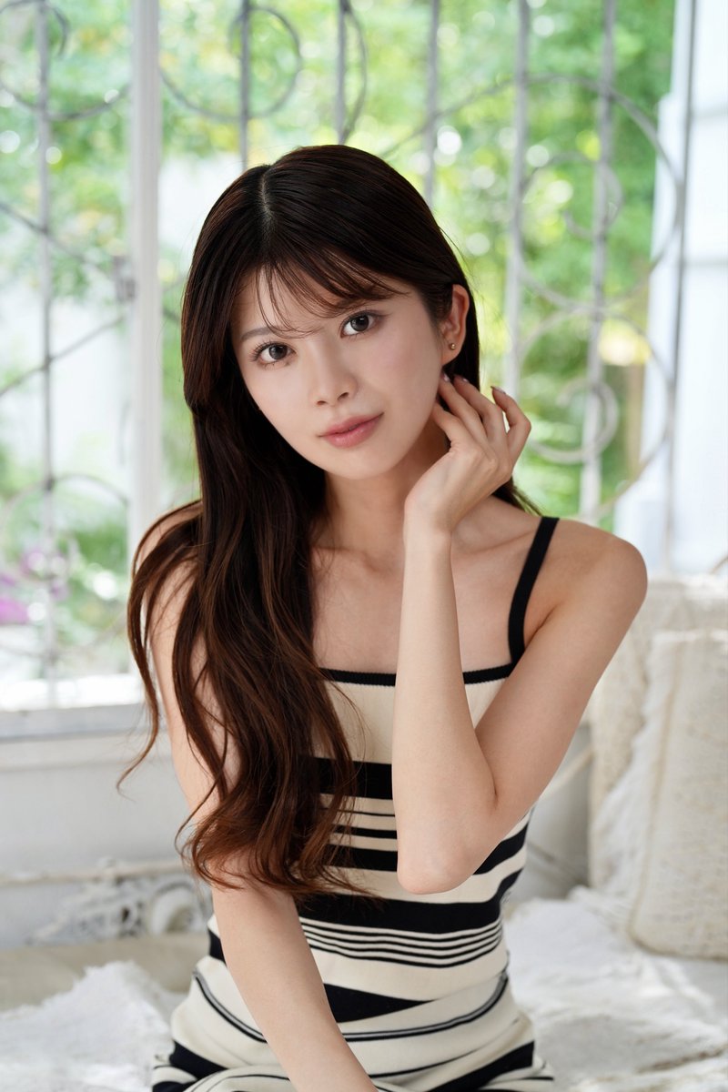 STPy1129's tweet photo. この衣装も見覚えがあります
懐かしいボーダー柄
細いりりちゃんならでは！

2024.8.10（土）スタジオab

#麗しのりりちゃん 
#永江りりforever #永遠のりり 
@ririlx 
@momo_camera https://t.co/iCg8VBKiry