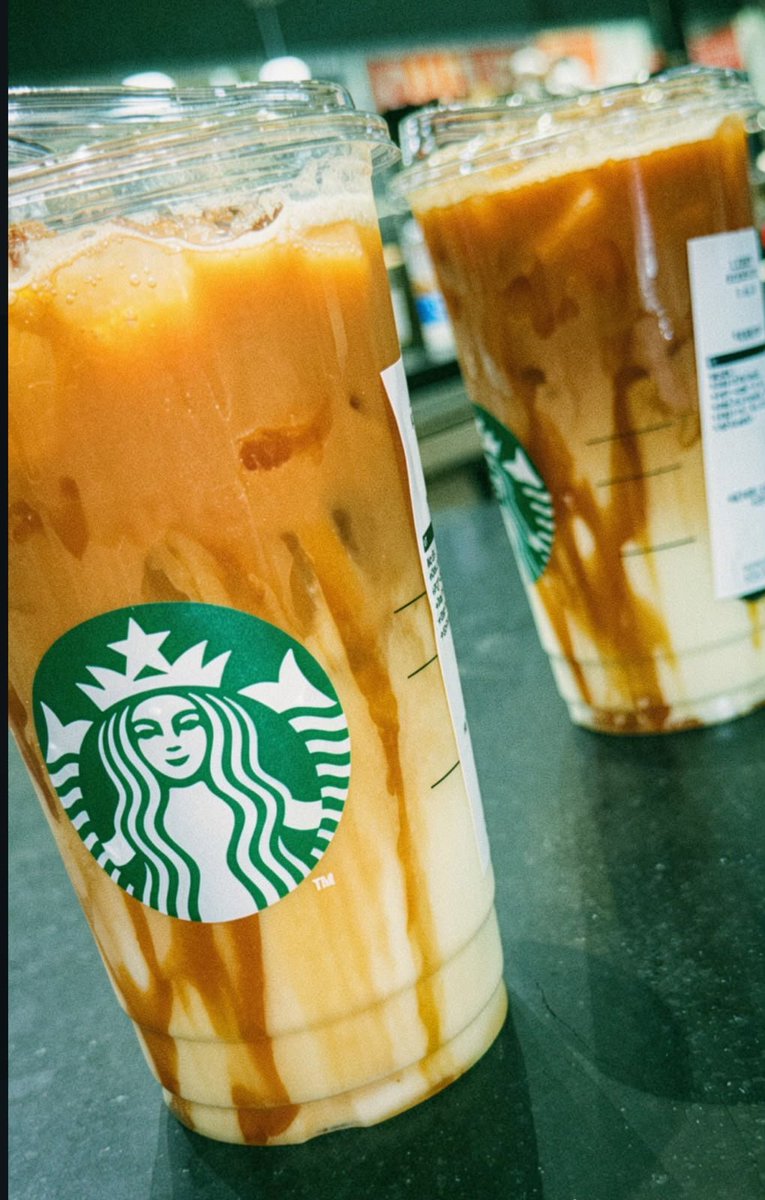 DramaQueenRemix's tweet photo. Hermoso día con mis íntimas amigas, mi coma la #Karen, #Elvia y #Beba! #Cochinita, momento #Starbucks, ay siempre me consienten tanto! Las amo hermosas! 🖤 Adoro siempre verlas y visitarlas preciosas! 🖤 Día de amigas, día de íntimas! 🖤 https://t.co/by8wRxepQP