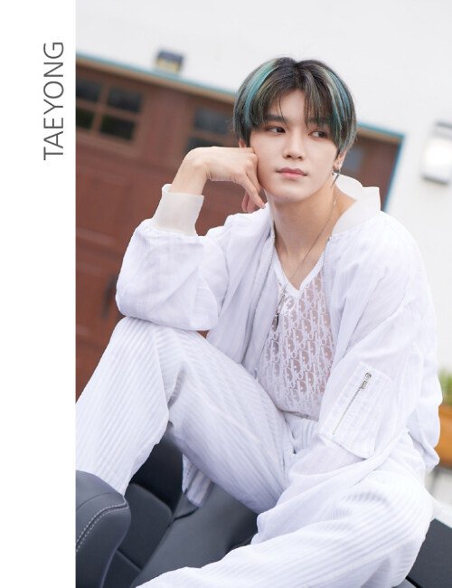 dkvslr's tweet photo. 태용 2019 디아이콘 미개봉[전체 구성] 양도
포토카드 세트 있음

운송비 별도 1.8
dm 주세요 !

taeyong 엔시티 D-icon vol.5 NCT 127, and City of Angel official md 이태용 태용이 photocard pc set sticker sell LA ty track https://t.co/heVDnYipZM