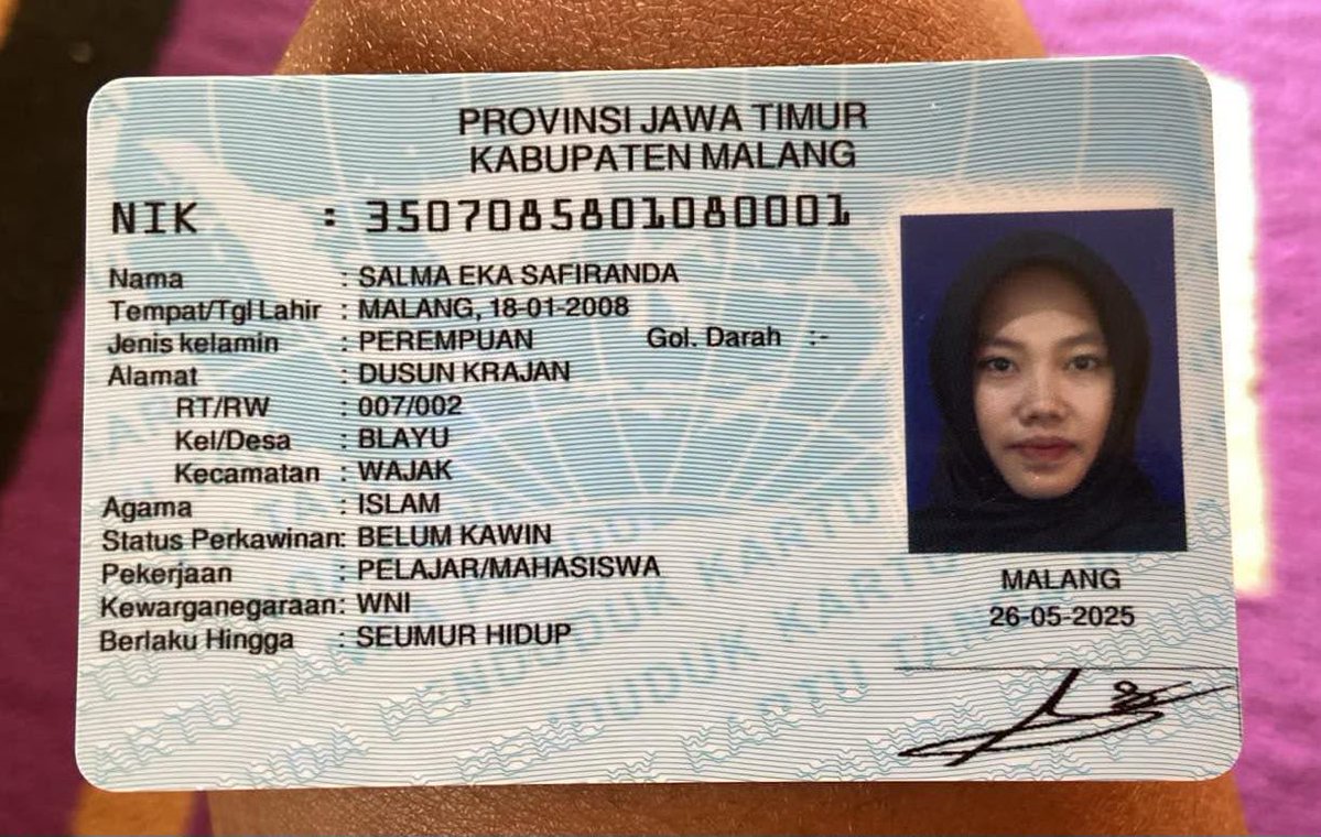 jxkezip's tweet photo. ⚠️SCAM TIKET ENHYPEN BLOOD SAGA⚠️

11 juli kemarin, aku sm temen ku hbs kena scam sama akun @jasuukej

help rt/like https://t.co/dLxCAG5vLY