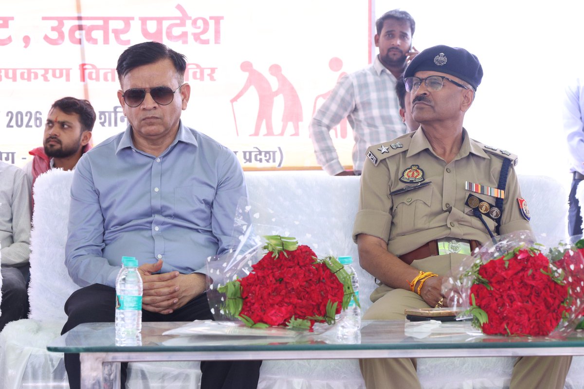 ALIMCOHQ's tweet photo. Empowering Lives, Enabling Independence!
Under the CSR initiative of Indraprastha Gas Limited @IGLConnect, 300 Divyangjan and Senior Citizens in Chitrakoot received 1,422 assistive devices worth ₹45.92 lakh, distributed through #ALIMCO's Pradhan Mantri Divyasha–Vayoshri Kendra (PMD-VK).
The aids—including motorized tricycles, wheelchairs, hearing aids, artificial limbs, walkers, crutches, and other assistive devices—will help beneficiaries lead more independent, dignified, and self-reliant lives.
IGL has also sanctioned ₹4 crore under its CSR programme to continue providing assistive devices to eligible beneficiaries through PMD-VK, Chitrakoot, reaffirming its commitment to accessibility, inclusion, and social empowerment.
Together, we are building a more inclusive India where every individual has the opportunity to live with dignity.
@IGLConnect
@pib_MoSJE
#ALIMCO #IGL #CSR #Divyangjan #SeniorCitizens #Accessibility #Inclusion #AssistiveTechnology #PMDVK #Empowerment #SocialJustice #SugamyaBharat