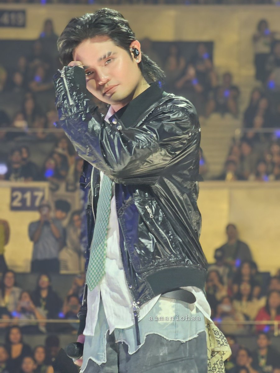 aimaniohsa's tweet photo. Pablo, why would you attack me like that? 😭😭😭

@imszmc #SB19_PABLO https://t.co/w67PvkGQBL
