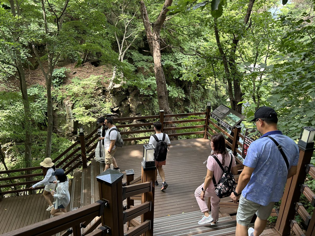 irohakpop's tweet photo. 抱川ポチョン🇰🇷
Bidulginang Waterfalls https://t.co/jZt1cQD8ma