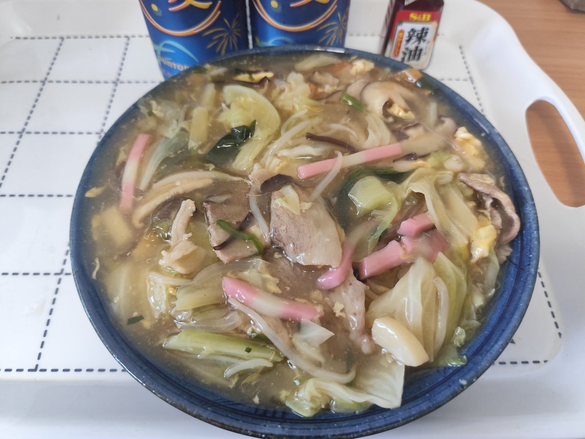 AtSelaphis's tweet photo. 今日のお昼はあんかけ焼きそば！
あん多すぎて麺が行方不明ꉂ🤣𐤔 https://t.co/8xYA1zlVB4