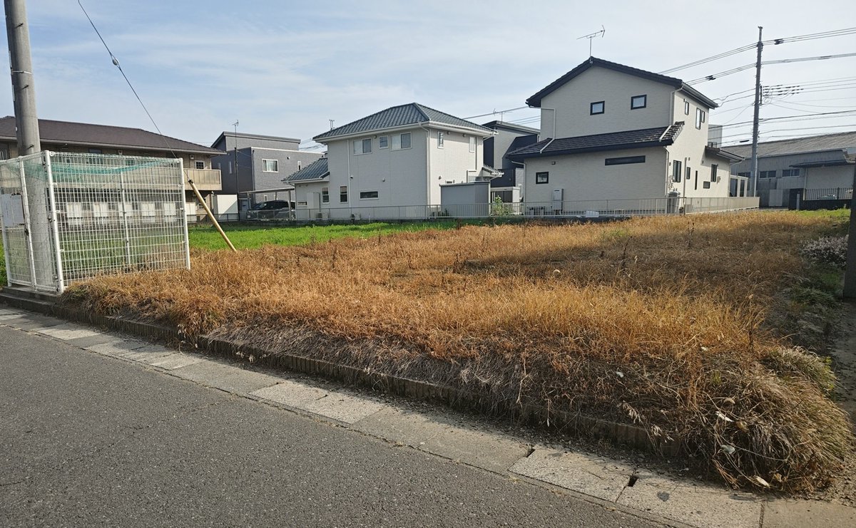 azplanning2020's tweet photo. 佐野新都市区画整理地内７０坪６９８万！（坪9.9万）
東道路６ｍに１０ｍ接続
建築条件なし
詳細は公式HP
#佐野市 #移住 #田舎暮らし https://t.co/O60yAb5Ytz