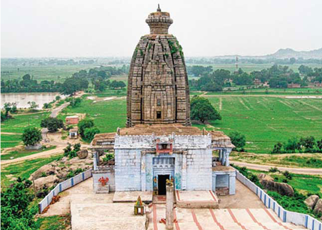 SanatanSanstha's tweet photo. The #Sun temple in Bihar which changed its direction overnight !

Read More at
https://t.co/cSfV8wONyB https://t.co/YxptScC5ZM