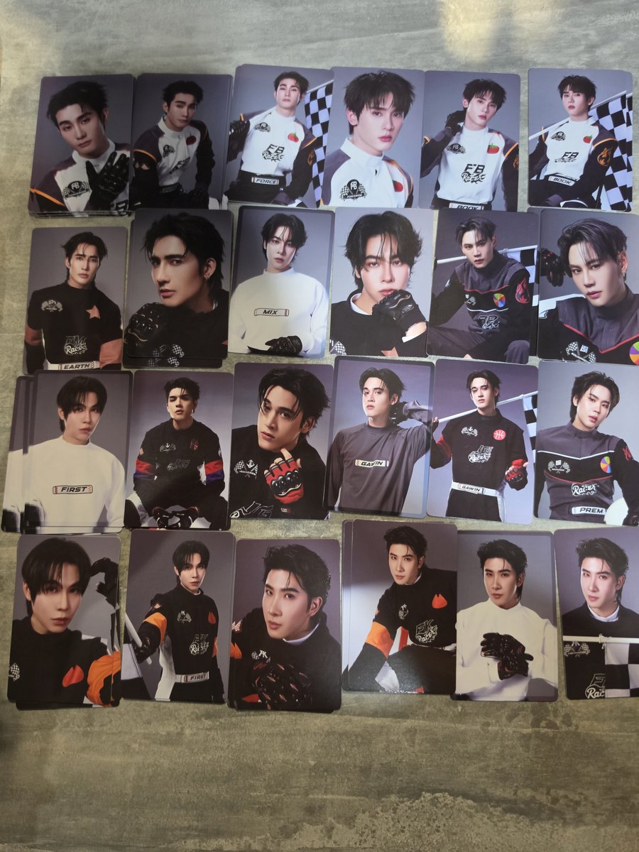 _skymolly's tweet photo. ขายกาชาเก่า 170
กาชา ใหม่ 120
รูปงานLoL20-40บาท
แอลม่อนโปรเกรส 200บาท
นัดรับได้ที่ ศูนย์สิริกิติได้แล้วค่ะ
#YBOOKFAIR11xGMMTV https://t.co/ecn2jYOcvg