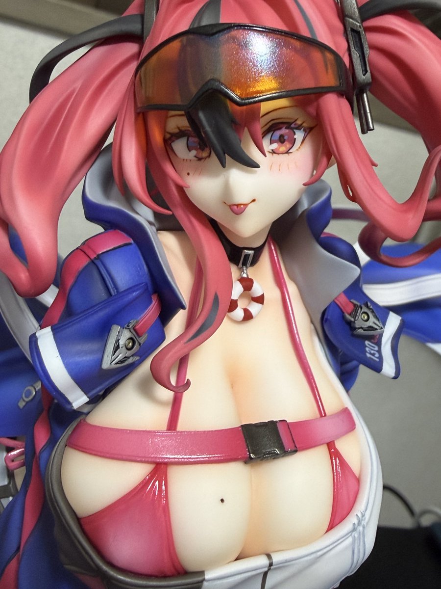 yuum0813's tweet photo. ブレマートンのガレージキットを製作代行をお願いしました！
原型:竹内様@MamiQant 
製作代行:riccia様@riccia_pra 

部屋が汚いので2枚だけですが、面相していただきとてもお可愛いです😊😍🙄
この度はありがとうございました〜 https://t.co/30Z3eGEdHg