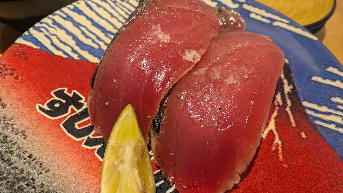 NGY201055's tweet photo. 松山〜晩飯は久々にすしえもん。今は関東にも何店舗か出来てるみたい。村田のユニホームが懐かしい https://t.co/SP5iHNpxf5
