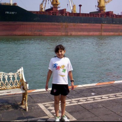 elizard1998's tweet photo. #NuevaFotoDePerfil https://t.co/tpVoYMkzDX