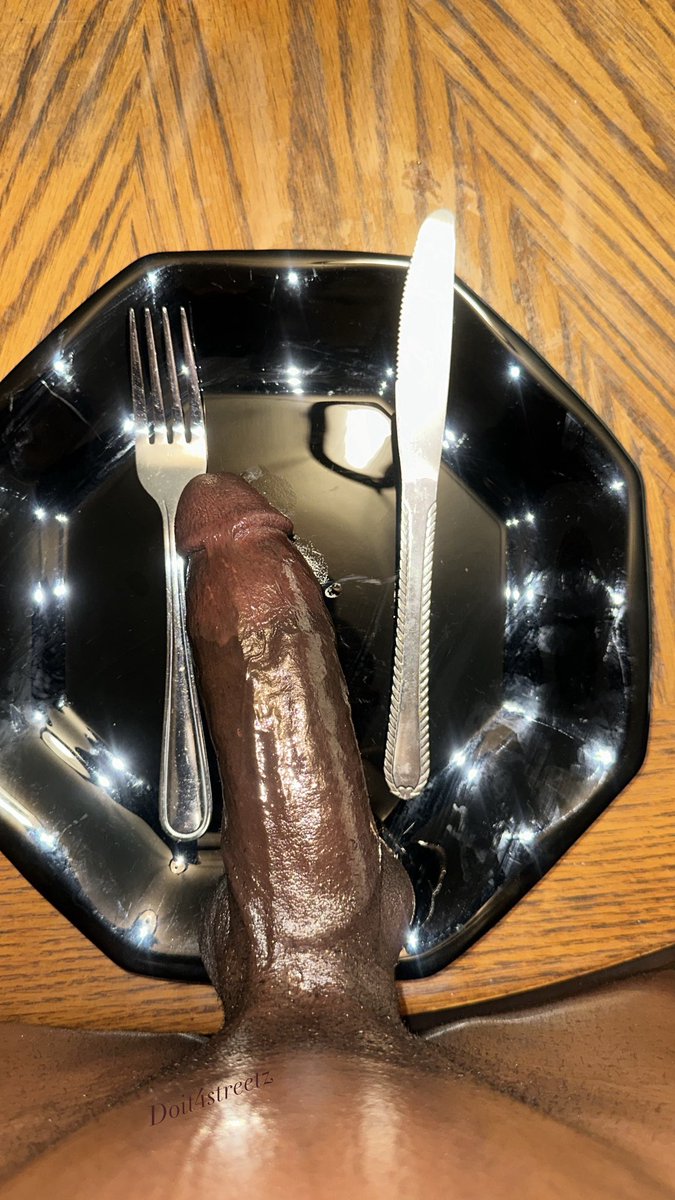 Doit4Streetz's tweet photo. Dinner Ready Bae 🥩🍽️ https://t.co/XKqwIqLFoS