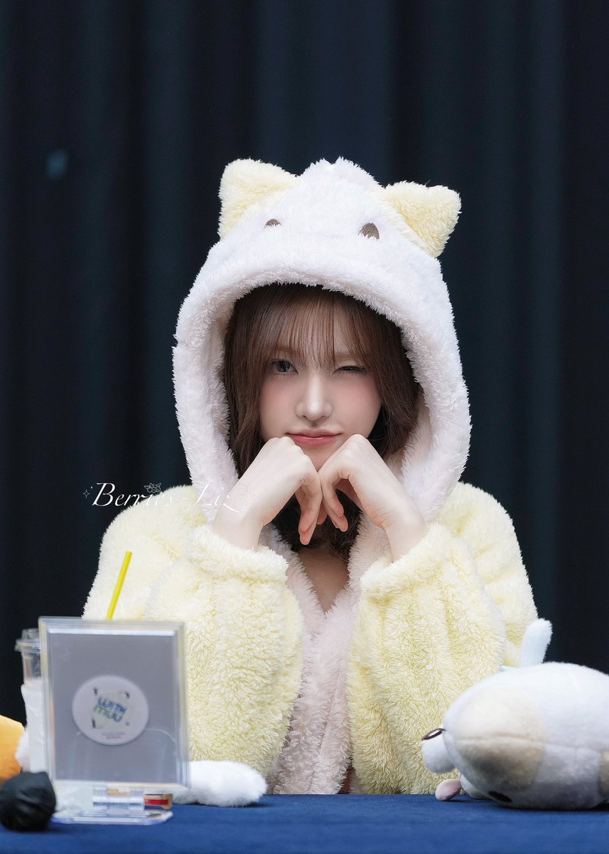 🫐260712 📝WM #리즈 #아이브 #LIZ #IVE #アイヴ #リズ