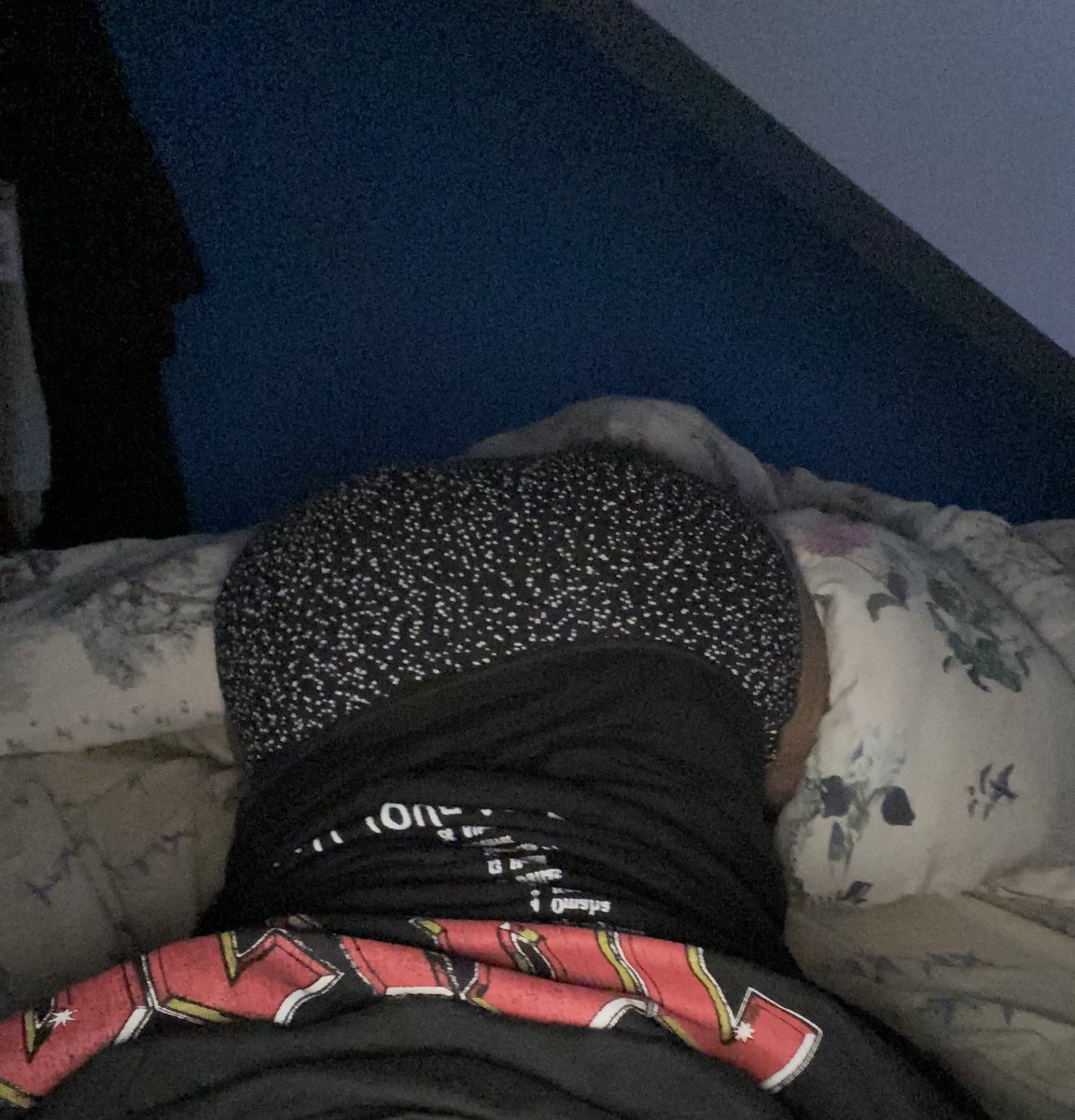 CKutlen84271's tweet photo. Somebody order a juicy steak ❤️ (ignore the pink dot panites 🙏🏽) #panties https://t.co/foALGkjLUB