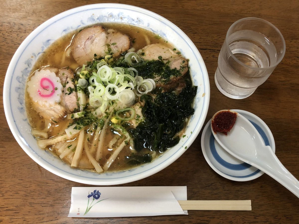 Volvox0000's tweet photo. ラストオーダーギリギリ間に合った！
美味しかった〜！
🍜✨ https://t.co/2IhH2h4naa