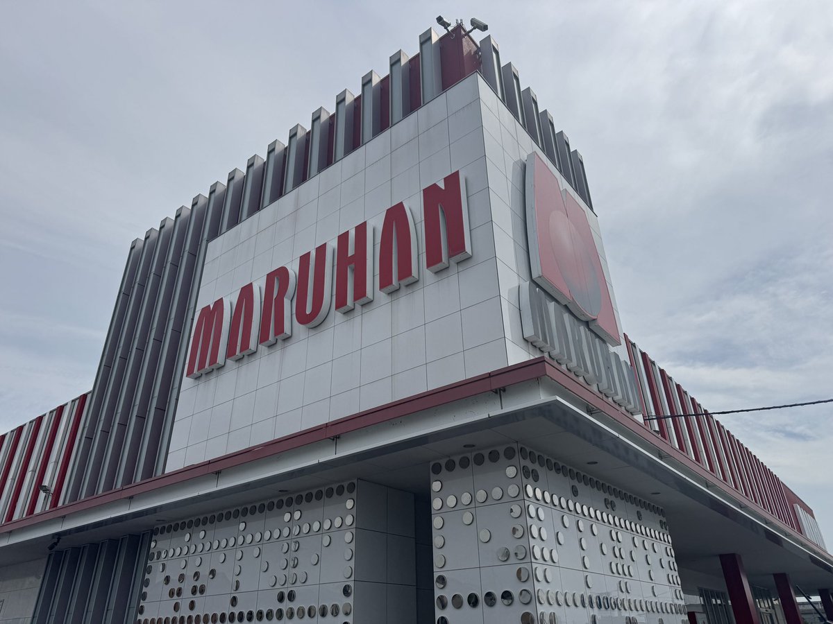 Osaka__SLOT's tweet photo. 🍣マルハン泉南🍣
・寿司投げ取材・夢🟣

今からのご来店お待ちしております🌟

#PR https://t.co/pYcbHFUyps