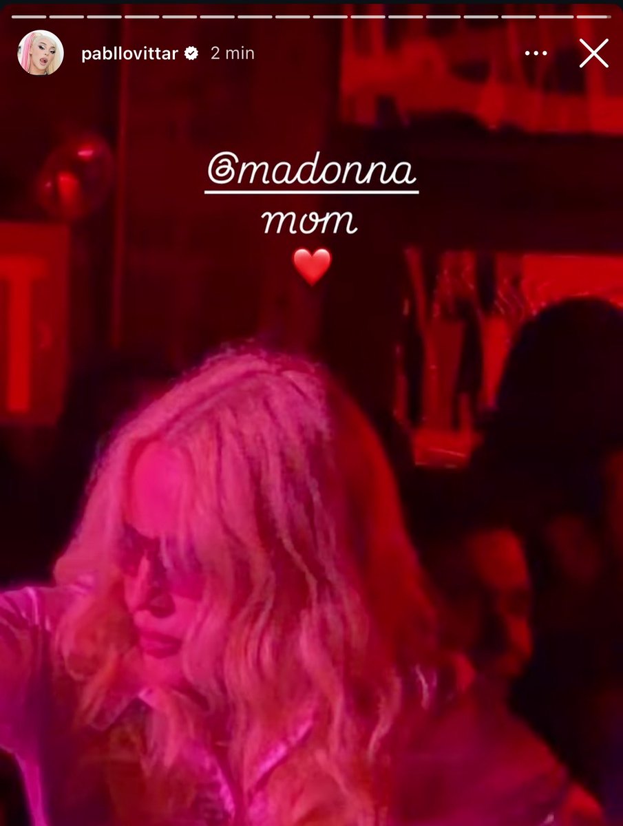 PablloDailyV's tweet photo. 🚨 Pabllo Vittar está em uma festa de Madonna, em Nova York. 🇺🇸 https://t.co/BS3szhsGCE