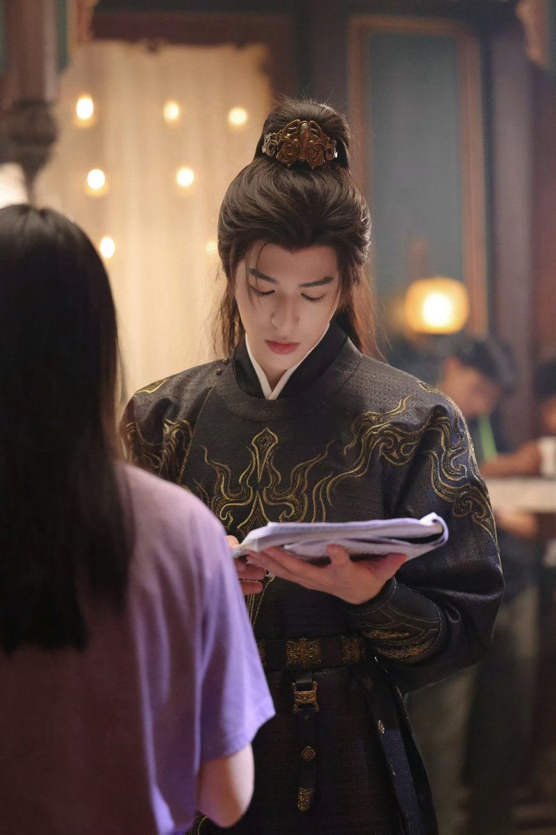 nknwypk's tweet photo. Zheng Yan หล่อสุดๆ 🖤

.                    ⣸⡄
                  ⢰⣿⣷⡀
⣀⣀⣀⣀⣄⣤⣿⣿⣿⣧⣤⣀⣀⣀⣀⡀
   ⠙⠿⣿⣿⣿⣿⣿⡟⢻⣿⣿⣿⠟⠁
         ⠈⣻⣿⣷⣦⠀⠀⣴⡋
         ⢀⣿⣿⣿⡷⣾⣷⣽⣇.・。.・✩・.・✩・。.
         ⣸⡿⠛⠁⠀⠀⠙⠻⢿⡄
         ⠁⠀⠀⠀⠀   ⠀⠀⠀⠉ https://t.co/JGJcWYcC8L
