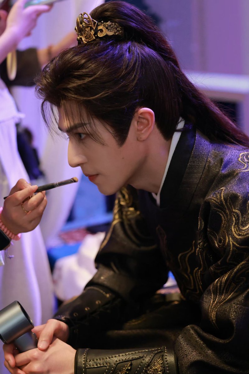 nknwypk's tweet photo. Zheng Yan หล่อสุดๆ 🖤

.                    ⣸⡄
                  ⢰⣿⣷⡀
⣀⣀⣀⣀⣄⣤⣿⣿⣿⣧⣤⣀⣀⣀⣀⡀
   ⠙⠿⣿⣿⣿⣿⣿⡟⢻⣿⣿⣿⠟⠁
         ⠈⣻⣿⣷⣦⠀⠀⣴⡋
         ⢀⣿⣿⣿⡷⣾⣷⣽⣇.・。.・✩・.・✩・。.
         ⣸⡿⠛⠁⠀⠀⠙⠻⢿⡄
         ⠁⠀⠀⠀⠀   ⠀⠀⠀⠉ https://t.co/JGJcWYcC8L
