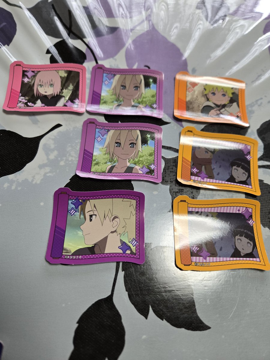 low1006heart's tweet photo. 昨日に引き続き、Seriaにて販売中のNARUTO幼少期ステッカーを購入して、我愛羅幼少期を除く19種を集めました!! https://t.co/aH3XmpAIX3