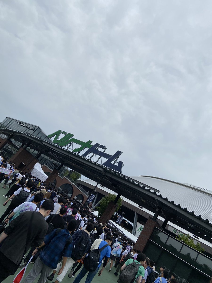 STAFF02604527's tweet photo. 千秋楽入場🪷

#蓮ノ空6th埼玉Day2 https://t.co/8nBSCArtY4