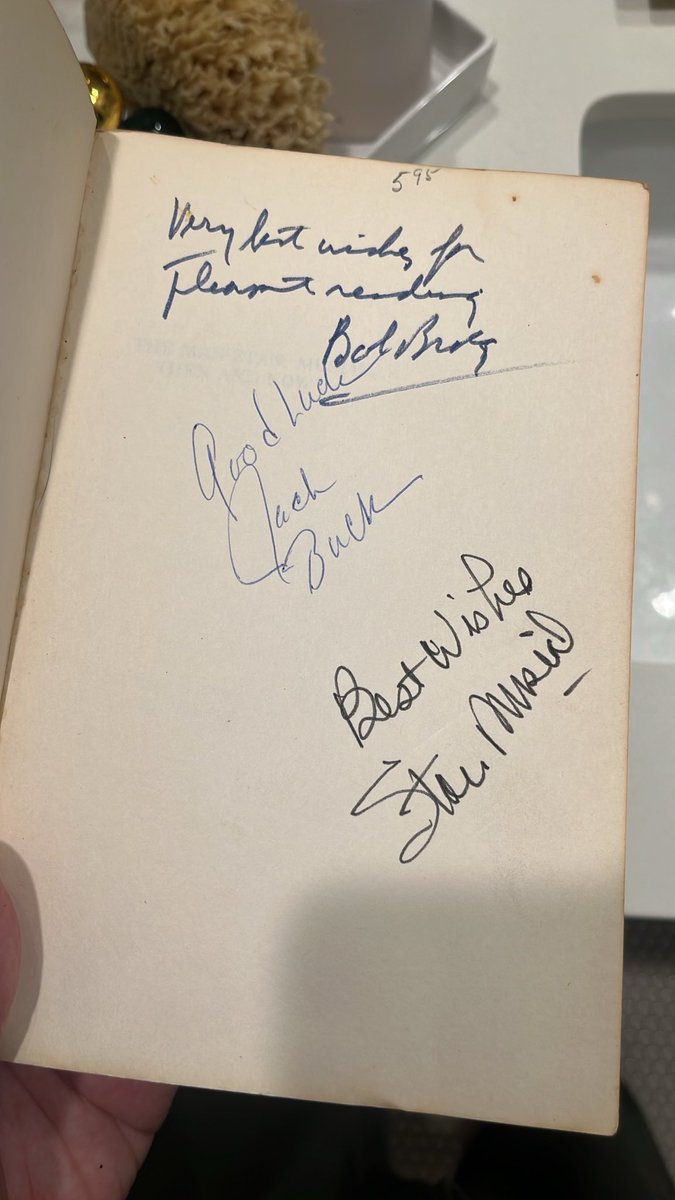 tbrainz's tweet photo. Found this book in my neighborhood library. Anyone know who this Stan guy is? https://t.co/Pp7DLYfHoC
