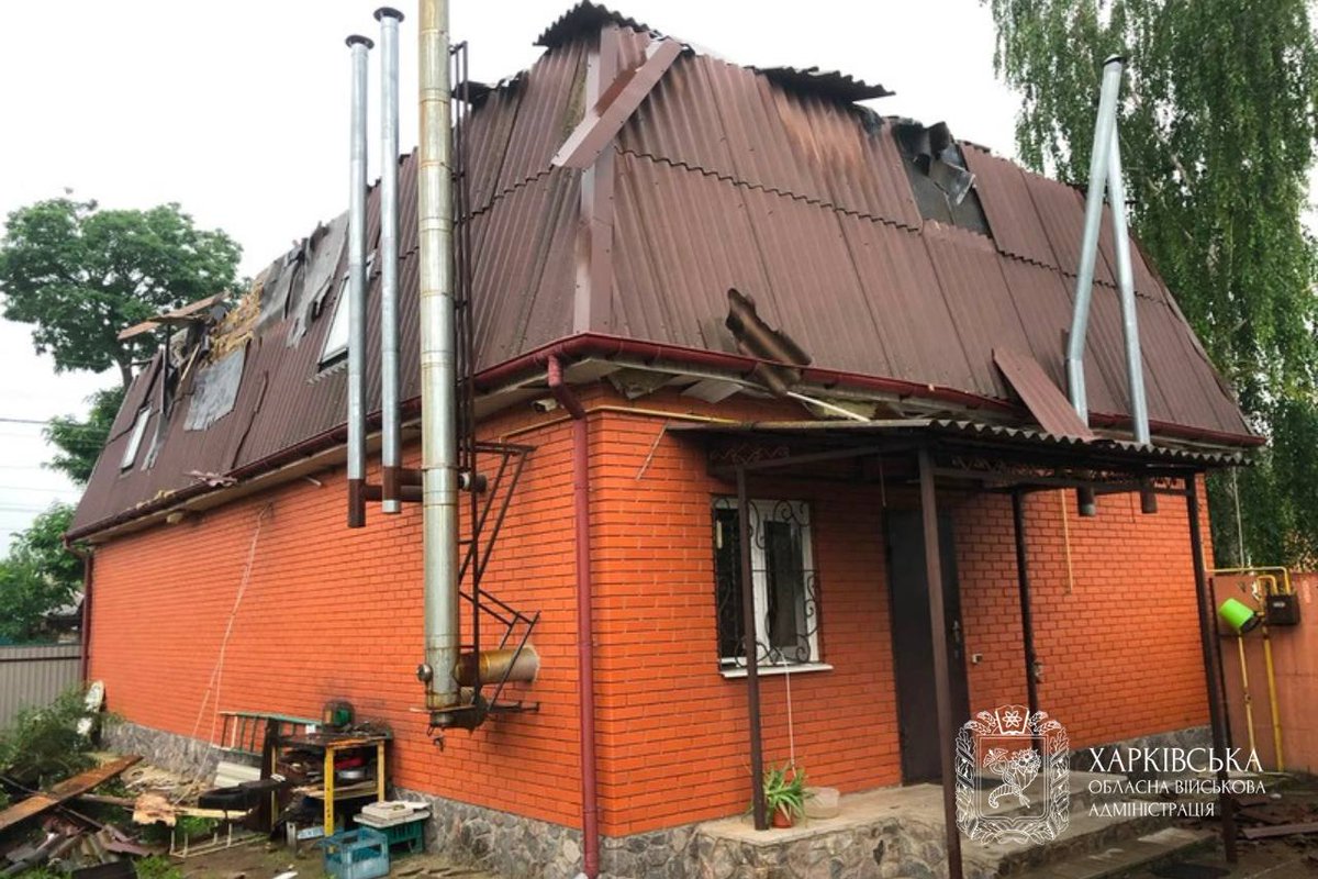 openkharkiv1's tweet photo. Ситуація на Харківщині від Олега Синєгубова, 12 липня, зведення за добу:
протягом минулої доби ворожих ударів зазнали м. Харків і 7 населених пунктів Харківської області.

▪️Внаслідок обстрілів постраждали 20 людей, серед них – двоє дітей.

У м. Харків...https://t.co/vXmELliR2E https://t.co/31vNX7xnk8