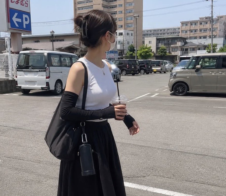 裏ちゃん tweet media
