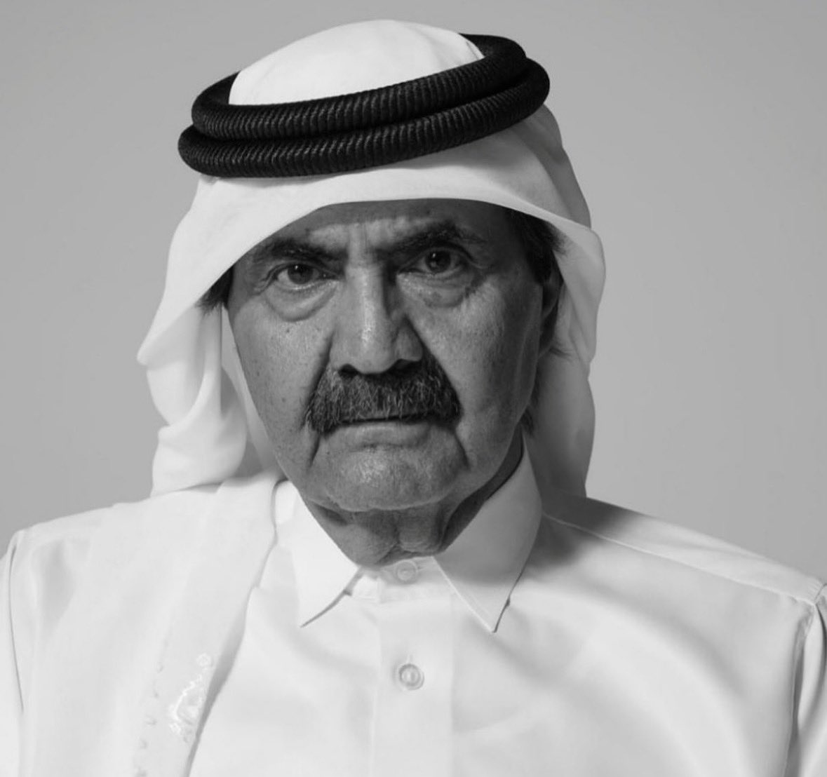 ii1906i's tweet photo. لم يكن الشيخ حمد بن خليفة قائدًا للبلاد فقط، بل كان رمزًا وطنيًا للشعب ومؤسس هذه النهضة التي نعيشها اليوم. 

لن نخرج من جزاك وفضلك بعد فضل الله سبحانه، اللهم اننا شهوده في الأرض فأغفر له وارحمه، وعافه واعفو عنه، وأكرم نزله.

أكرمنا وأعزنا في الأرض فأكرمه وأنعم عليه في جناتك ، اللهم نشهدك أنه أحسن إلينا فأجزه عنا خير الجزاء وارزقه الفردوس الأعلى يارب العالمين