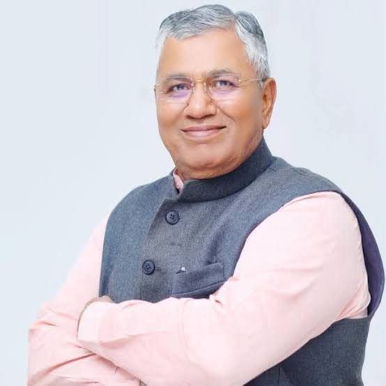 rajksharma093's tweet photo. पाली लोकसभा क्षेत्र के लोकप्रिय सांसद श्रीमान पी.पी. चौधरी जी साहब को जन्मदिवस की हार्दिक बधाई एवं‌ बहुत बहुत शुभकामनाएं!

मैं बाबा काशी विश्वनाथ से आपके उत्तम स्वास्थ्य एवं दीर्घायु जीवन की मंगलकामना करता हूं।

@ppchaudharybjp https://t.co/LrtoEFpX46