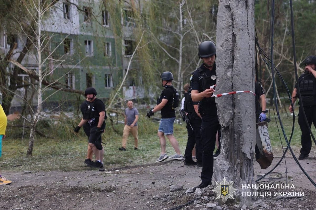 censor_net's tweet photo. На Сумщині 12 липня оголошено Днем жалоби: Шестеро людей загинули, понад 40 постраждали через обстріли

https://t.co/ZLO8qiJaV3 https://t.co/iz4BDT3uwk