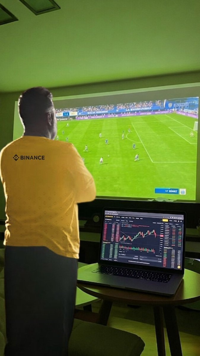 OcrRashid's tweet photo. How traders watch WC https://t.co/y05hEE5JRS