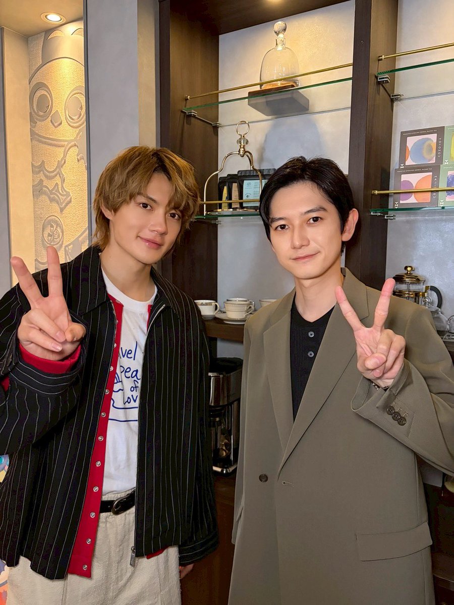 kiminosuki_tbs's tweet photo. ♥️火曜ドラマ《#君の好きは無敵 》♥️
📎𝟕月𝟏𝟒日(火)よる𝟏𝟎時𝑺𝑻𝑨𝑹𝑻💭
⋆┈┈┈┈┈┈┈┈┈┈┈┈┈┈┈┈⋆
初回放送まであと2日！

この二人の間にも、なにやら色々ありそう…？🌀

#佐野勇斗 #本郷奏多 https://t.co/NLp9GN2jpv