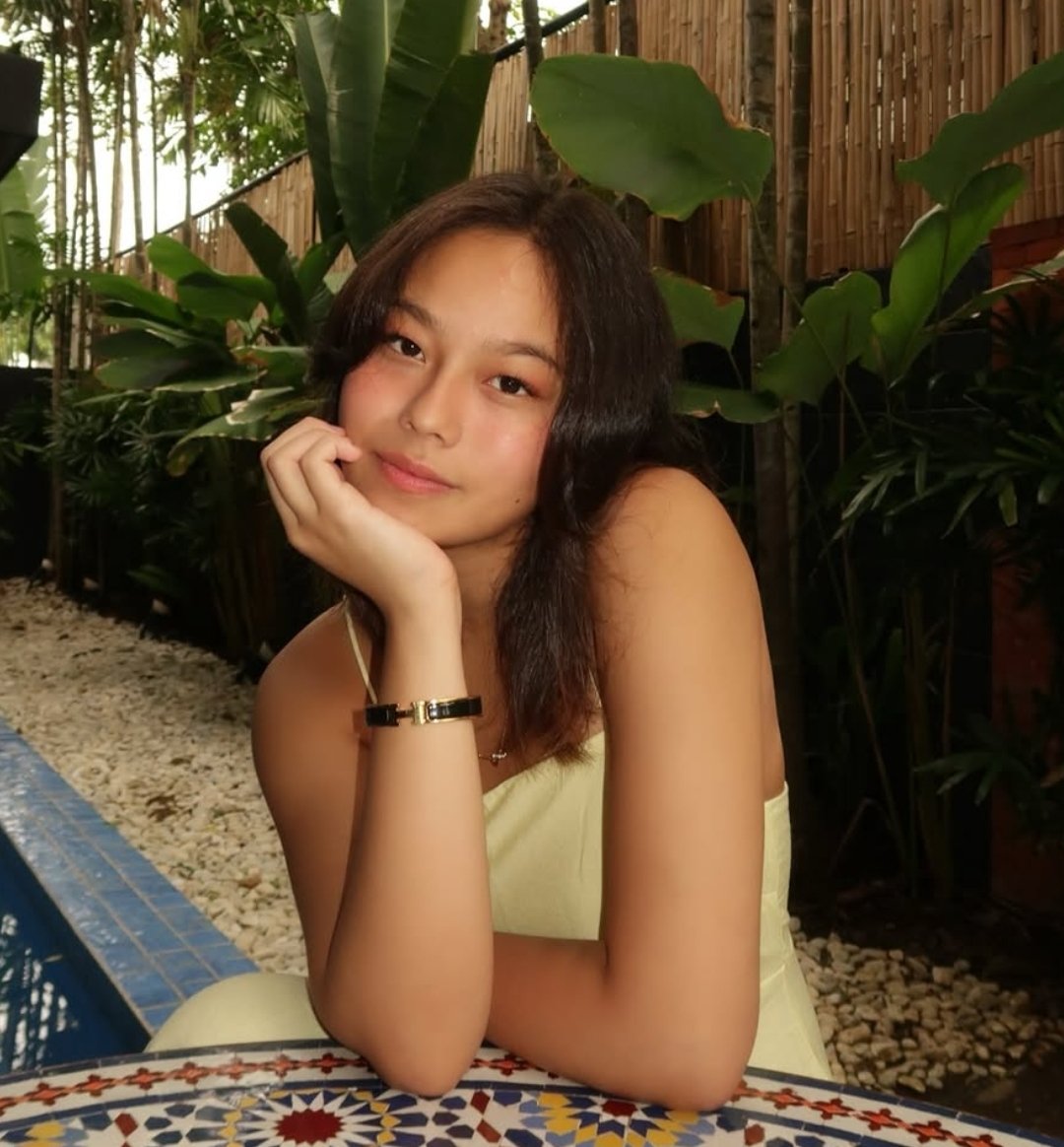 Arceee143's tweet photo. 100% face card served ✨💜
#JoaquinArce | #LellaFord | #LelQuin https://t.co/zGO42D1oBs