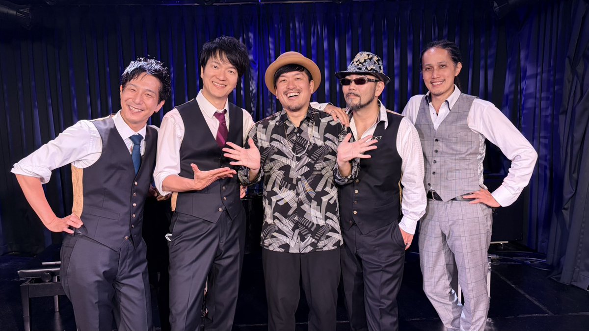 cooley_h_h's tweet photo. 今日は八尾へ！！
メンバー浴衣姿っ👀

昨日は
ルースフォンチことおかけんとのライブでした！
ほんと長い付き合いですが
この二組でのライブってなかったんじゃないか？？と思うぐらい
新鮮で楽しい時間でした！！

セッションも5人でアカペラしたりおかけんの鍵盤のうえで歌ったり最高な時間でした https://t.co/4g5ANArzul