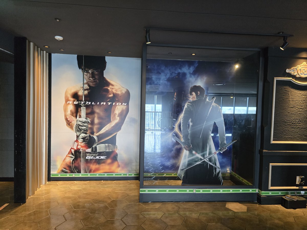 ShanDou333's tweet photo. Happy birthday Lee Byung Hun！
I'm in the LBH theater now😁 https://t.co/Ak0i9ZRnUq