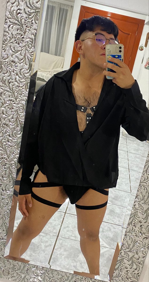 luisceroding_21's tweet photo. Que buen oufit 😋 https://t.co/omDTaKk4bu