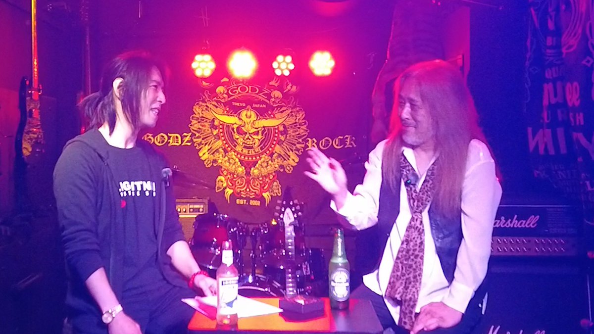 ironchino's tweet photo. 先日のYouTube撮影から。
むちゃくちゃ面白いな！この動画。
早く公開したい。

”師弟”って、兄弟よりは離れてるけど親子よりは近い、絶妙な関係ですね。 https://t.co/1op2tzA1Uj