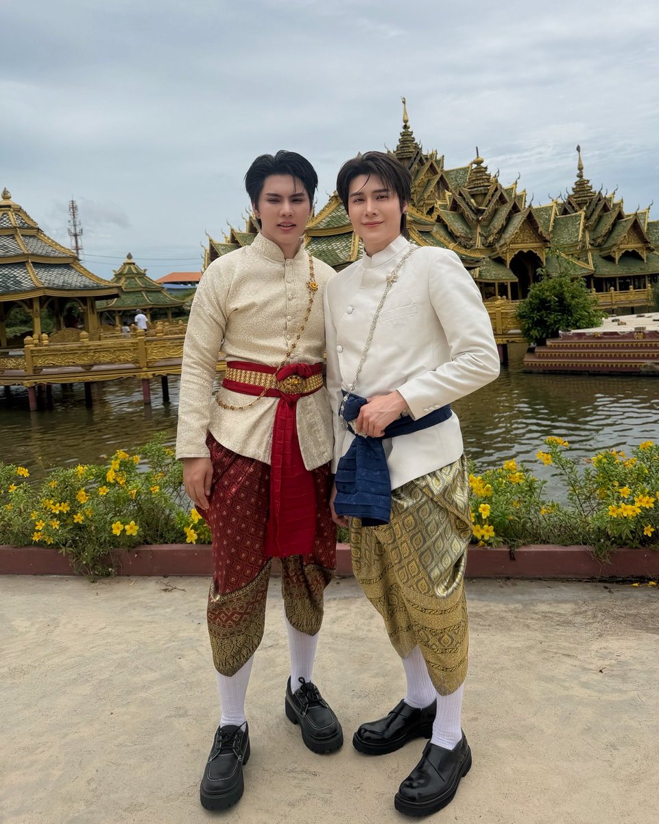 AbgroupT's tweet photo. 🙏🏻🇹🇭💗✨
Journey Through Siam with Fort Peat
#AmazingThailand
#fortpeatxsolowanderer https://t.co/PgagZ8wIDL