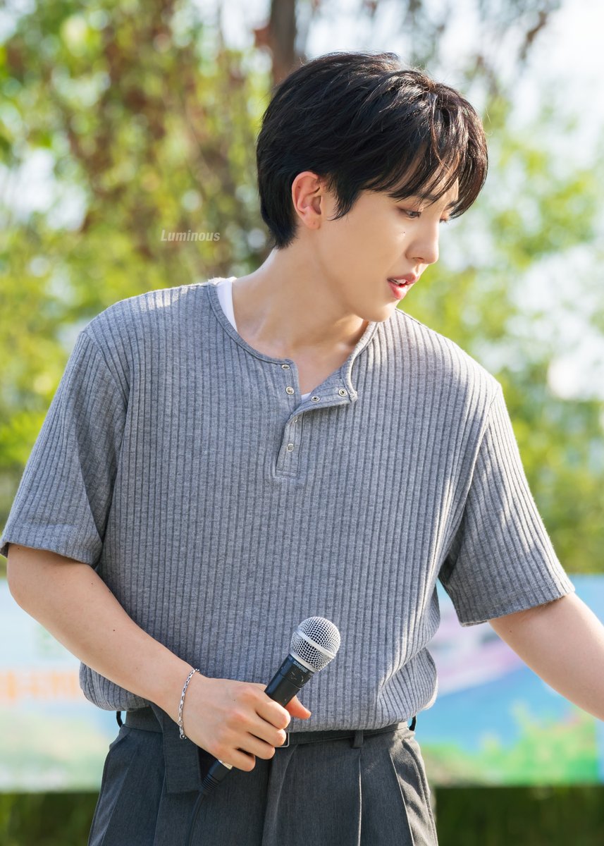 Luminous0222's tweet photo. 260711 HEEJAE's Special Busking in 망원

🍀
 
#세븐어스 #SEVENUS 
#희재 #HEEJAE https://t.co/sDfxElTRlz
