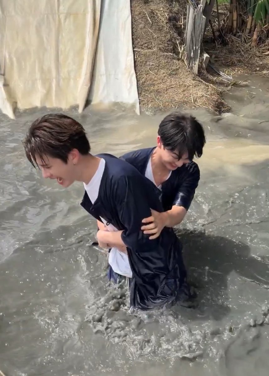 Meipimars's tweet photo. แฝดชิบะ โดน!!! https://t.co/uLPTHTpSDS