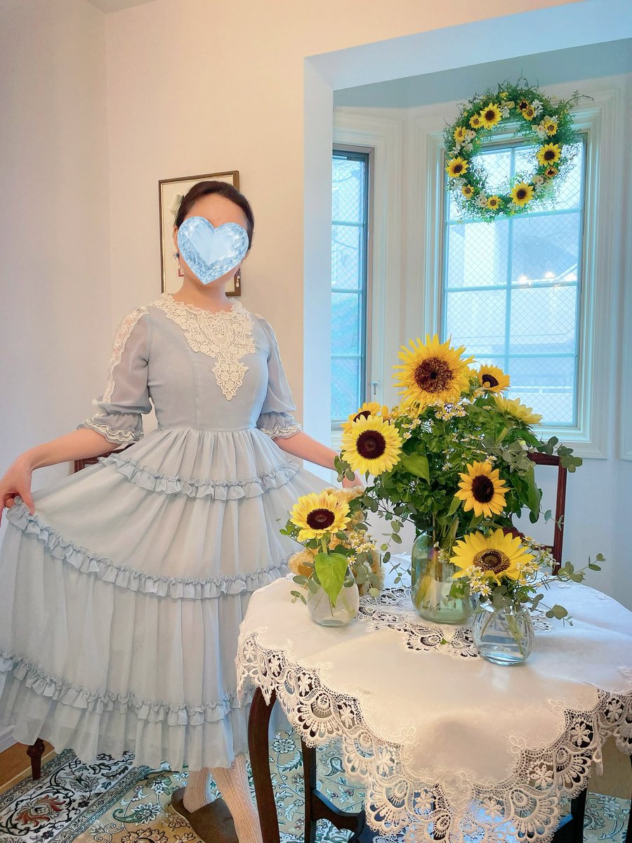 MakoS5252's tweet photo. イノワさまの乙女の花園展示会に伺いました💐

いつも通り実物はお写真より更に可愛かったです✨少しですがレポを繋げます。

お洋服はベルフルール ドレス(多色しました)です。
お写真をお撮りくださった優しいロリィタさん、ありがとうございました🤍 https://t.co/alUjHk72tE