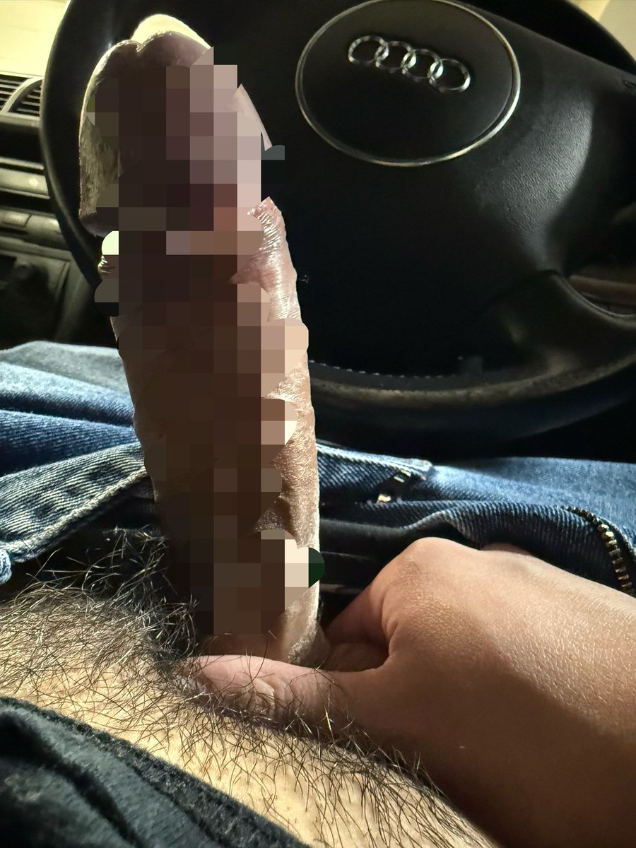 kotaded's tweet photo. just wish someone sucked me off during breaks… https://t.co/Wnqa3COkiK