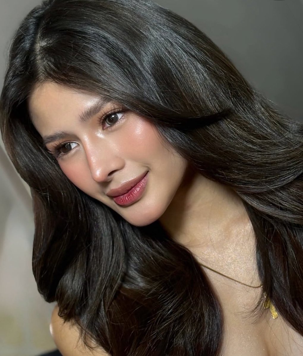 azalvr's tweet photo. the facecard that has me on my knees everytime!! ang ganda gana mo azriel atira wtf https://t.co/UxfZTU7hgI