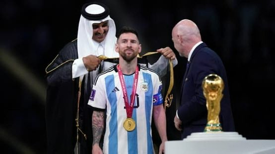 كـارلــيتو tweet media