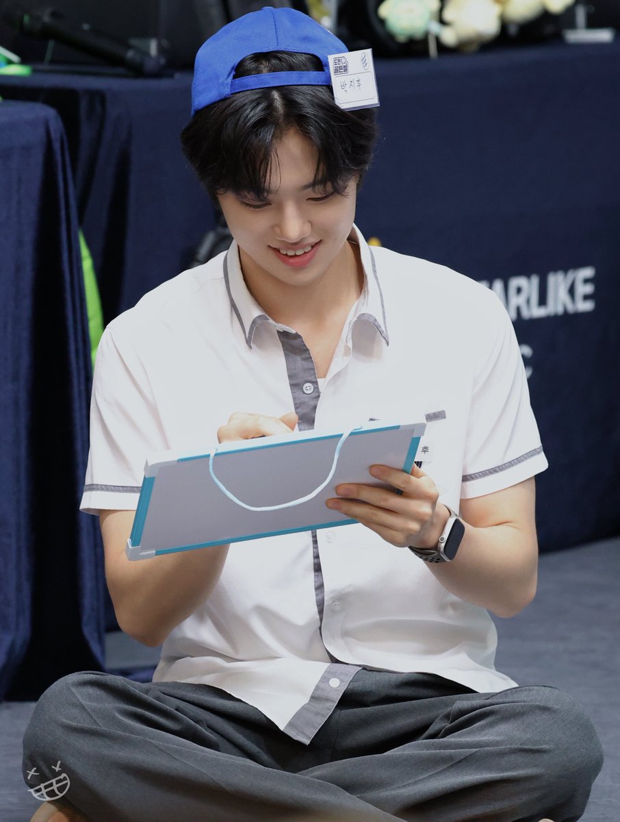 jihoo_good's tweet photo. 260710

#이븐 #EVNNE #박지후 #PARKJIHOO #パクジフ https://t.co/WJp4Nj2Rkh